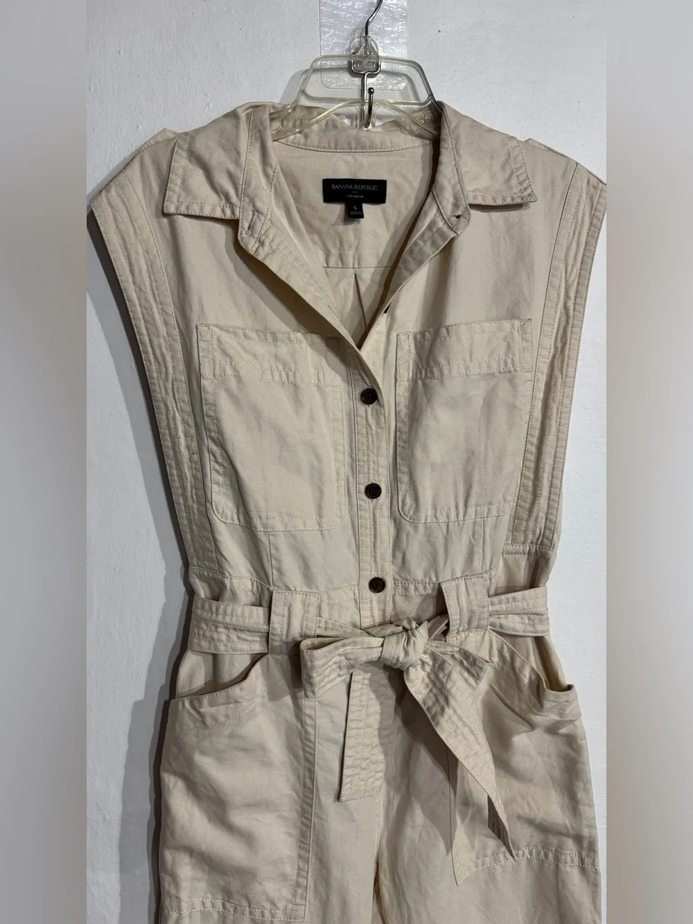 Banana Republic LINEN-BLEND Sleeveless Beige Utility Jumpsuit with Tie Belt